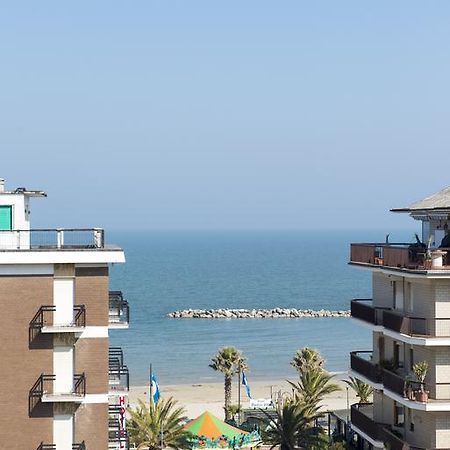 Hotel Gabbiano Porto San Giorgio Esterno foto
