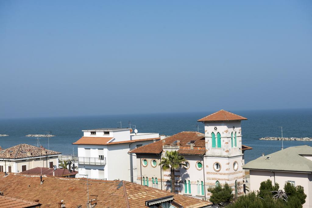 Hotel Gabbiano Porto San Giorgio Esterno foto