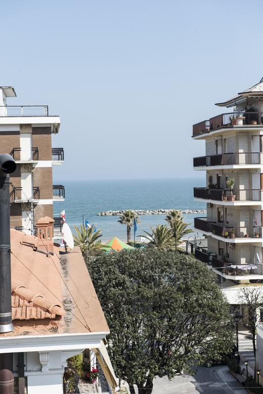 Hotel Gabbiano Porto San Giorgio Esterno foto