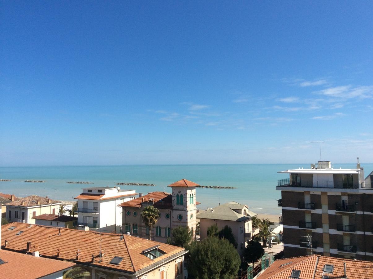 Hotel Gabbiano Porto San Giorgio Esterno foto