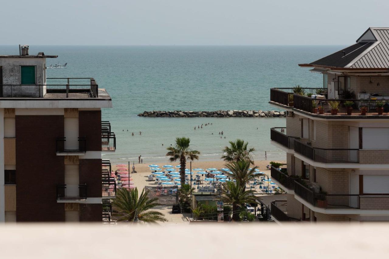 Hotel Gabbiano Porto San Giorgio Esterno foto
